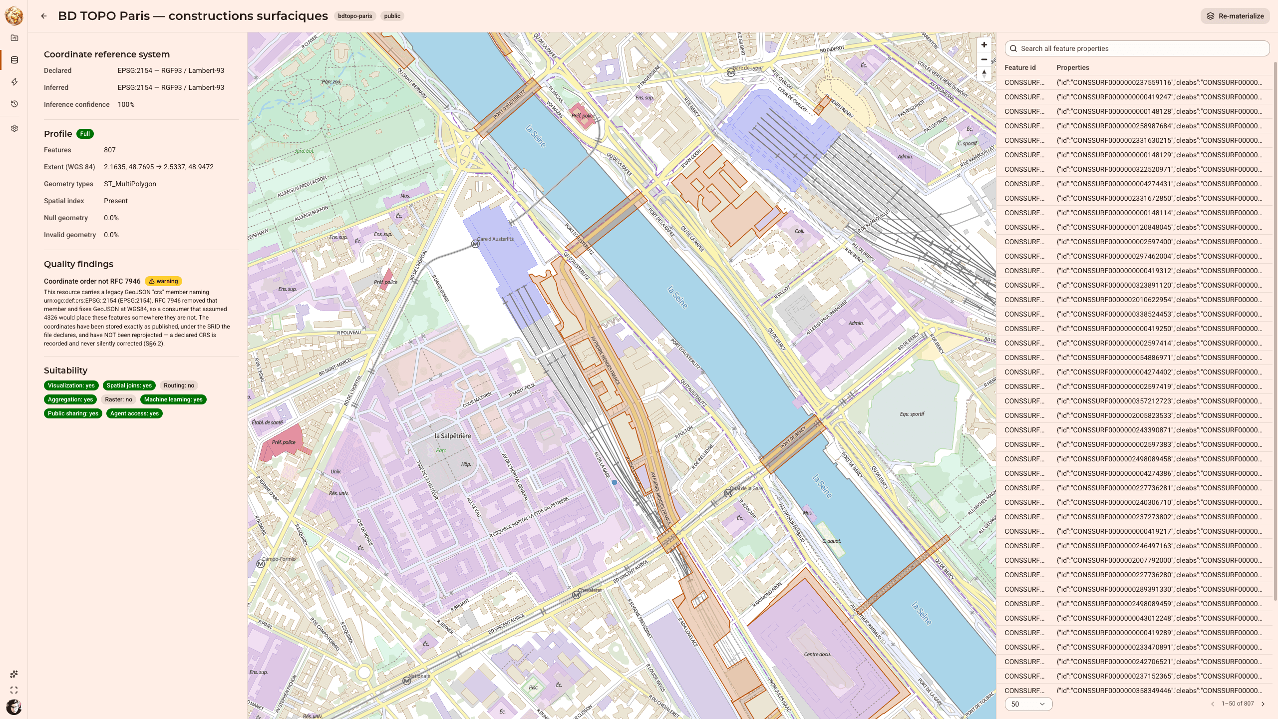 DjiniousMap interface showing the Paris topology dataset with coordinate-system diagnostics, quality findings, map features and a property table